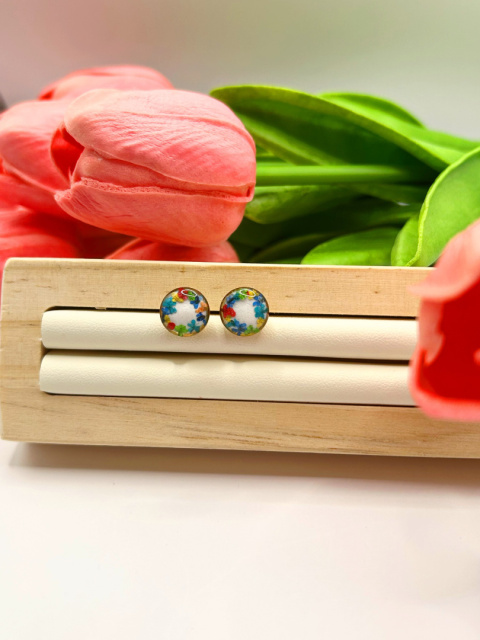kolczyki wkrętki handmade z kwiatami kolorowymi kolczyki wkrętki handmade z kwiatami kolorowymi