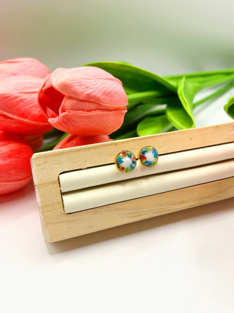 kolczyki wkrętki handmade z kwiatami kolorowymi kolczyki wkrętki handmade z kwiatami kolorowymi