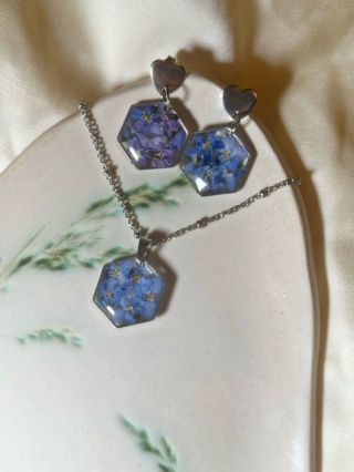 Komplet biżuterii z niezapominajkami