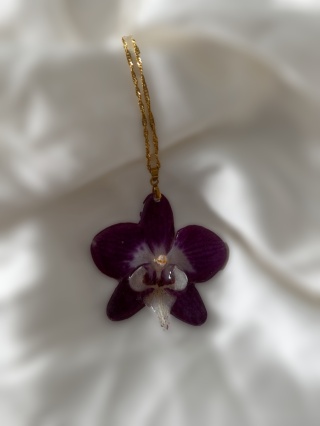 Piękny i unikatowy Naszyjnik z prawdziwego storczyka (ręcznie wykonany)