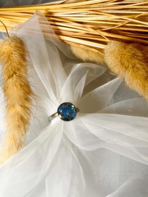 Pierścionek damski z niebieskimi gipsówkami, posrebrzany, idealny na prezent i święta Bożego Narodzenia