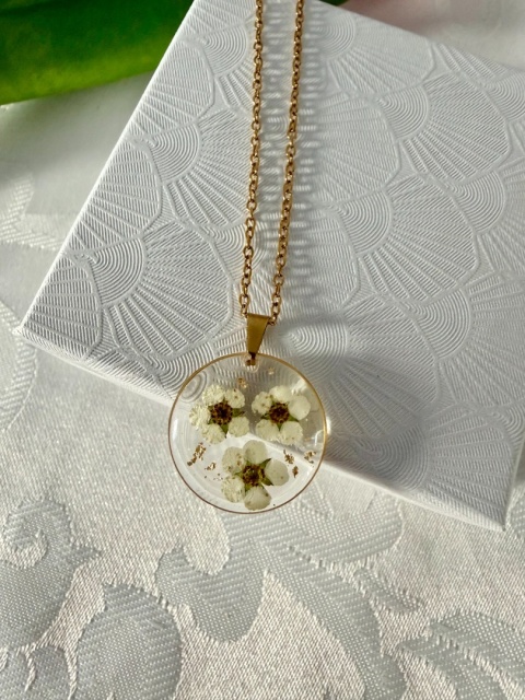 Biżuteria handmade z tawułą wykonana ze stali szlachetnej