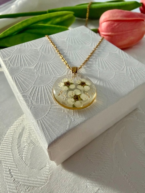 Biżuteria handmade z tawułą wykonana ze stali szlachetnej