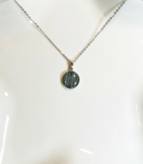 Personalizowany naszyjnik z sierścią zwierzęcia w srebrze próby 925