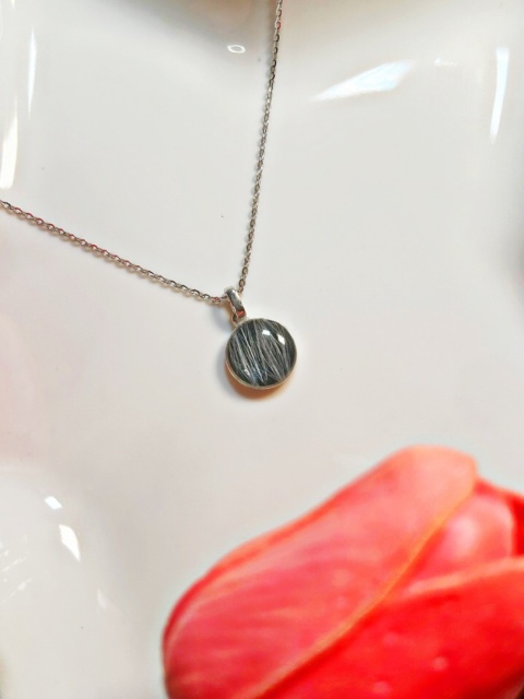 Naszyjnik pamiątkowy z sierścią zwierzaka – Blask Natury